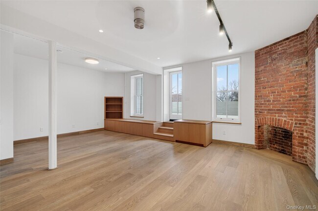 Foto del edificio - 316 Wall St