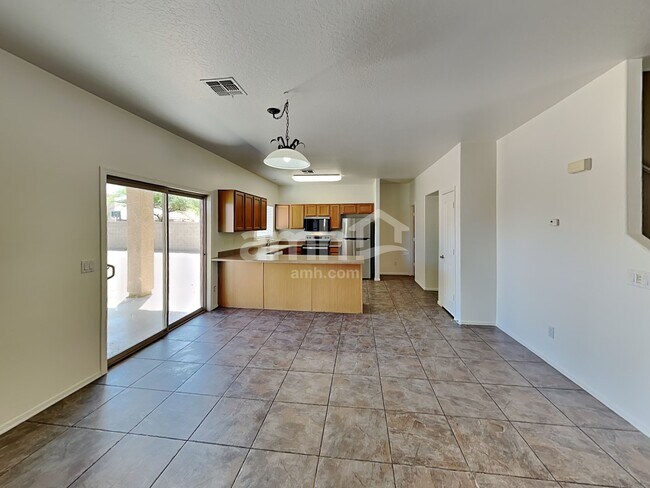 Building Photo - 12201 W Dreyfus Dr
