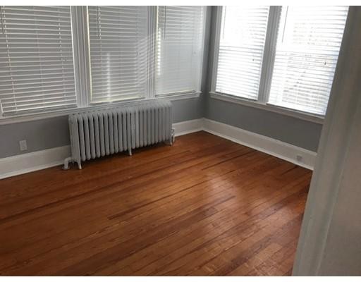 Foto del edificio - 346 Maple St