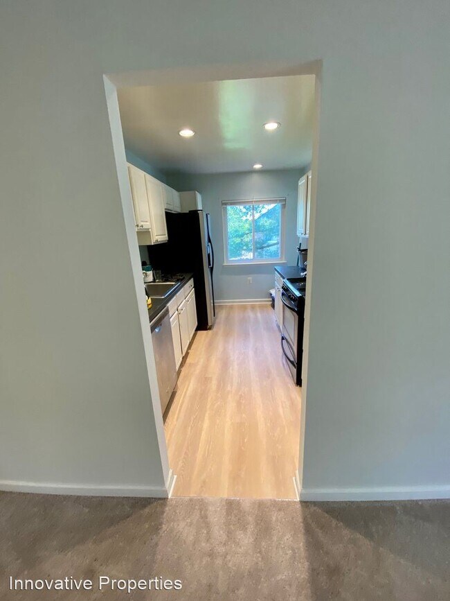 Building Photo - 2 br, 1 bath House - 356 Gatewater Court #301