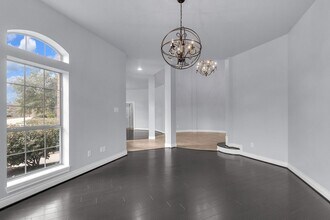 Building Photo - 13811 Sugar Dock Ct