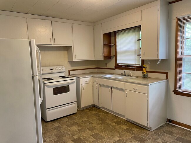 Foto del edificio - 1009 E Randolph St