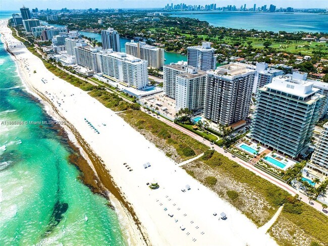 Foto del edificio - 5757 Collins Ave
