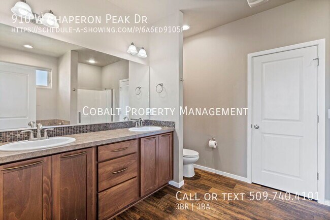 Building Photo - 910 W Chaperon Peak Dr