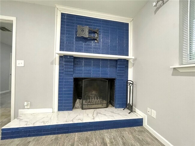 Foto del edificio - 1507 E 25th St