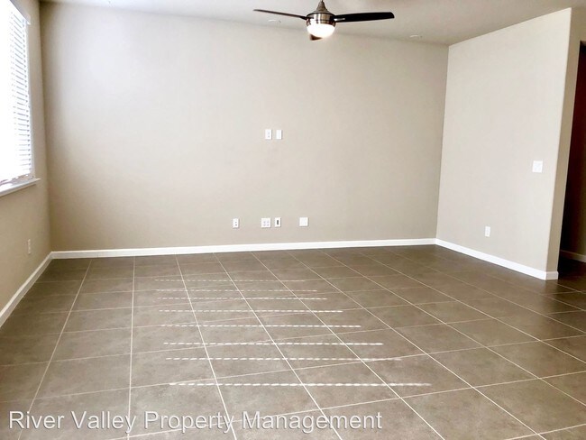 Foto del edificio - 3 br, 2 bath House - 4425 Bonneville circle