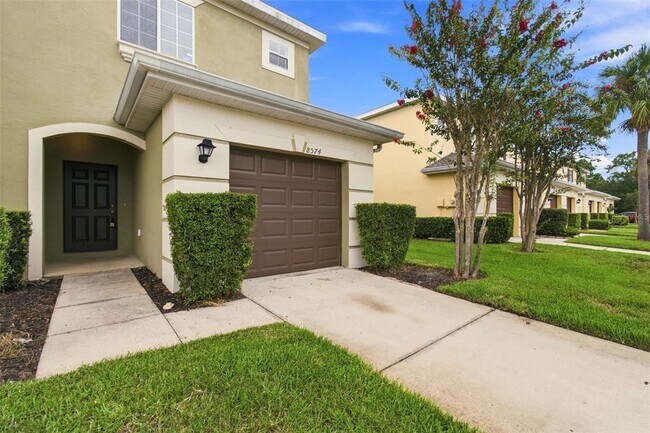 Building Photo - 8574 Trail Wind Dr