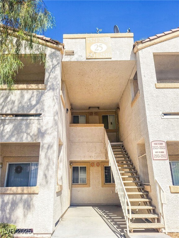 Foto del edificio - 855 N Stephanie St