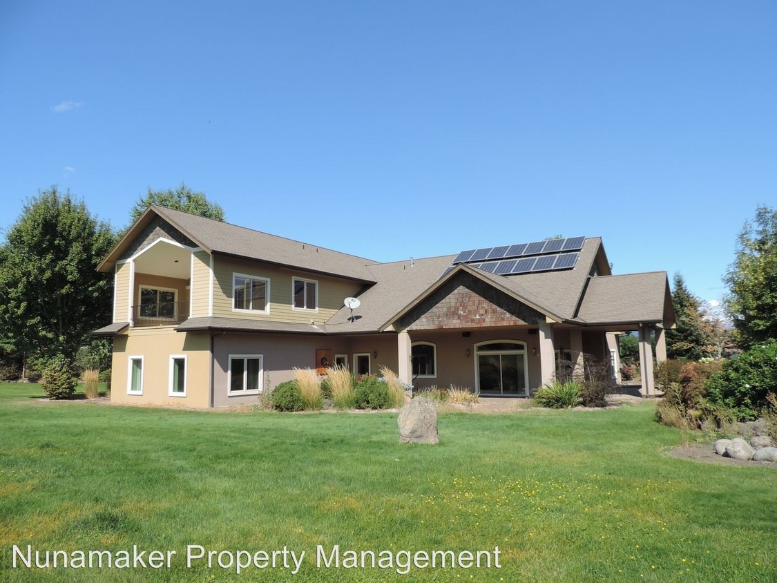 Primary Photo - 5 br, 3 bath House - 3940 Hays Drive
