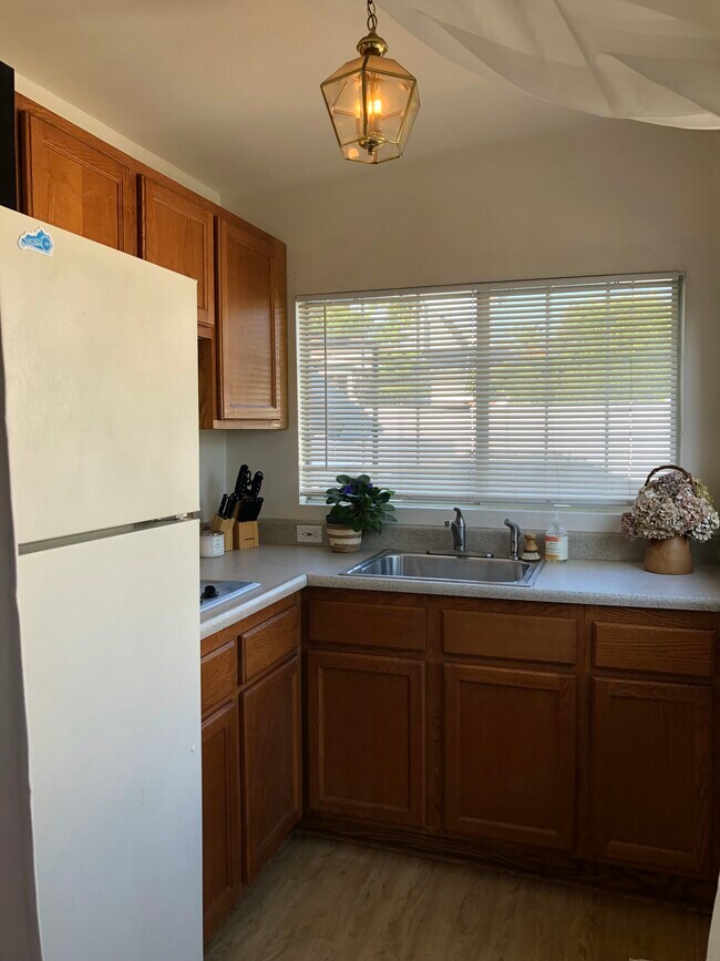 Foto del edificio - 14548 Killion St