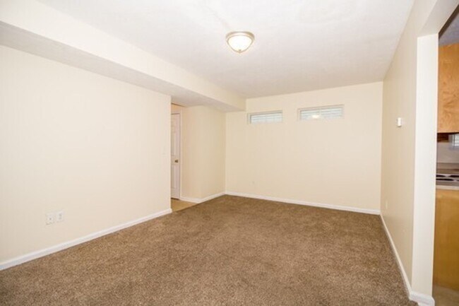 Foto del edificio - 1404/1406 Creekside
