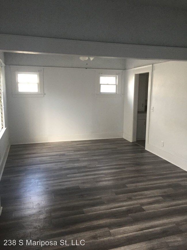 Building Photo - 603-603 W 45th St