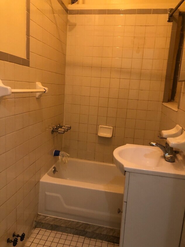 Foto del edificio - 87 1st Ave