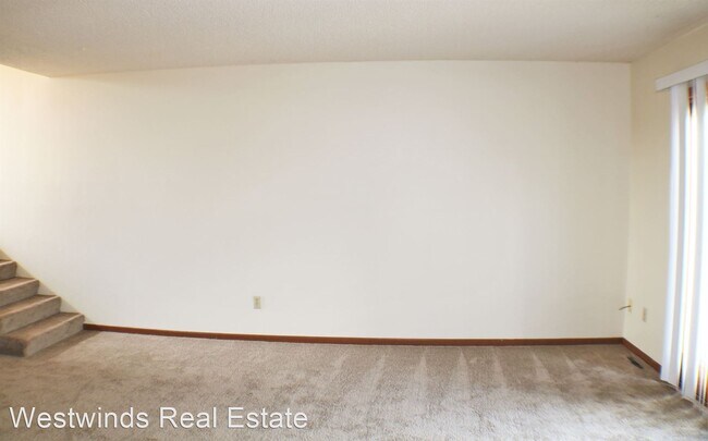 Building Photo - 3 br, 2.5 bath House - 604 Westwinds Drive