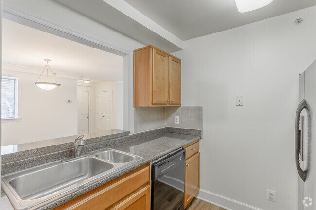 2 habitaciones, 2 baños - 1066 pies cuadrados - Elme Bethesda