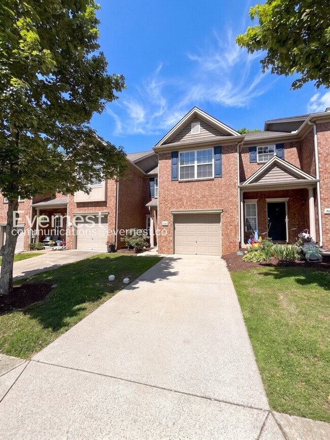Building Photo - 8904 Greylock Dr