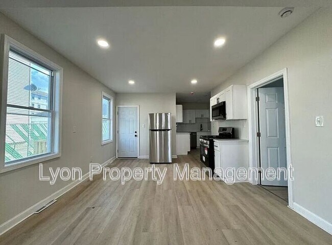 Foto del edificio - 204 Chapin Ave