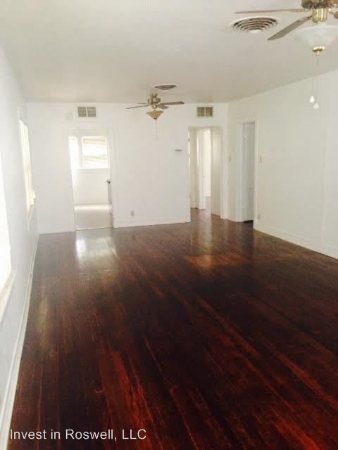 Foto del edificio - 407 W Walnut St