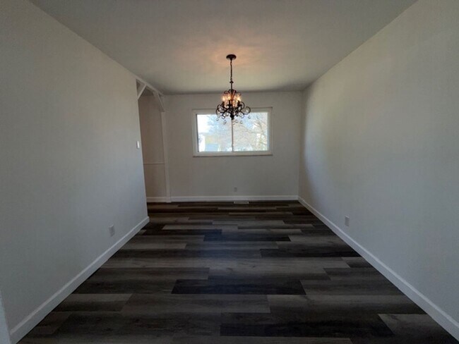 Foto del edificio - 580 Bridgebend Rd