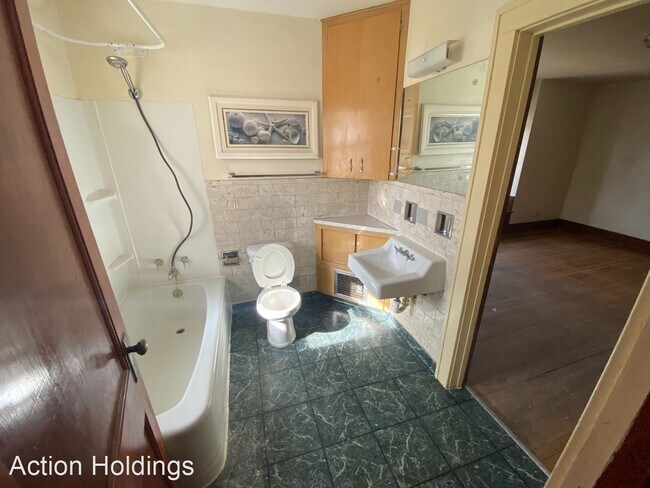 Foto del edificio - 4 br, 2 bath House - 811 W Louise