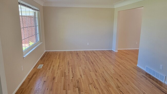 Building Photo - 30238 Blancke Dr