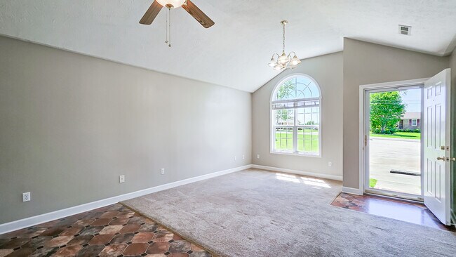 Foto del edificio - 14968 Cambridge Ln