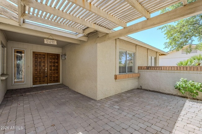 Building Photo - 7707 S Kenwood Ln