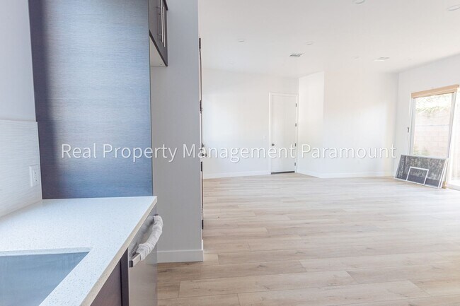 Foto del edificio - 3 Bed 2 Bath for rent