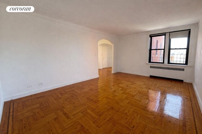 Building Photo - 47-55-55 39th Pl