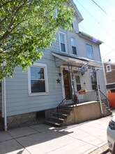 Building Photo - 110 E Goepp St