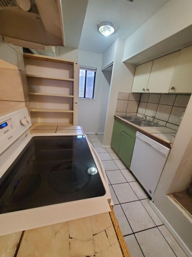 Foto del edificio - 504 S Paula Ave