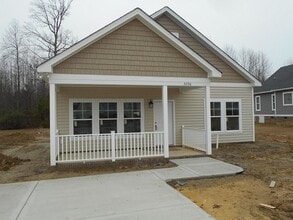 Building Photo - 3206 Grapevine Ct W