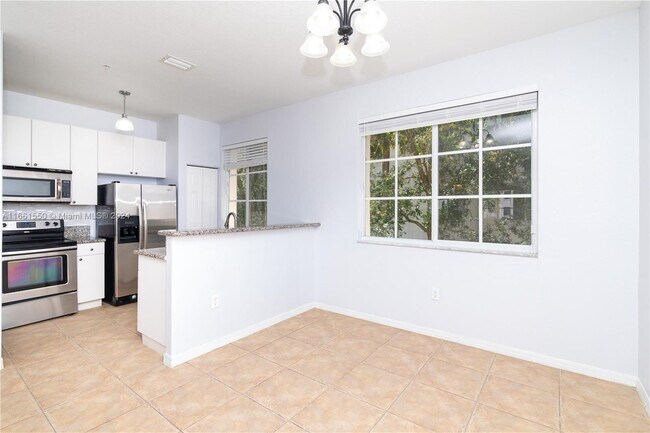 Foto del edificio - 12430 SW 50th St