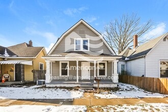 Building Photo - 1230 St Peter St