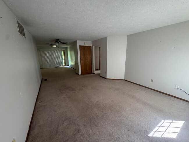 Foto del edificio - 2 bedroom for rent