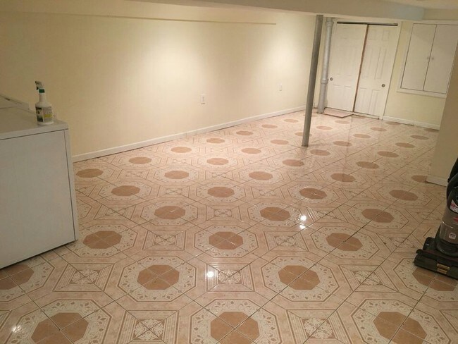 Foto del edificio - 8614 125th St