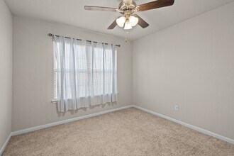 Building Photo - 3015 Lightles Manor Ct