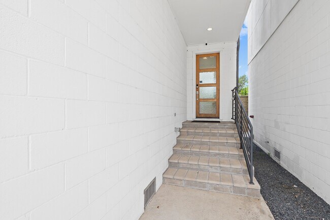 Foto del edificio - 2239 N MacGregor Way
