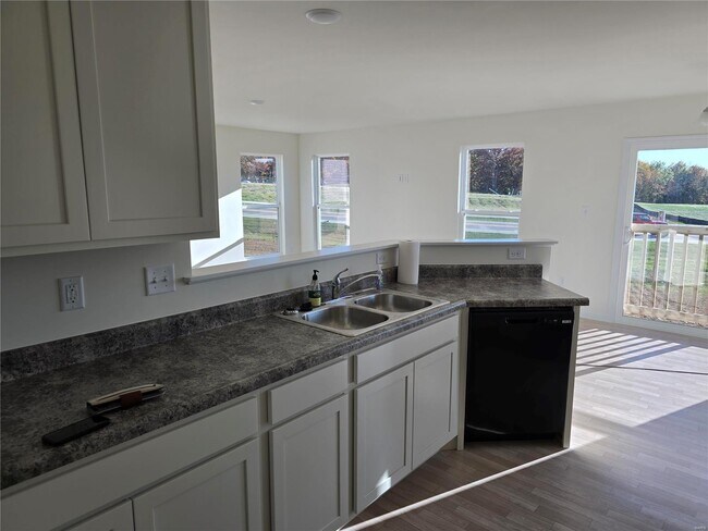 Building Photo - 206 Aspen Daisy Ct