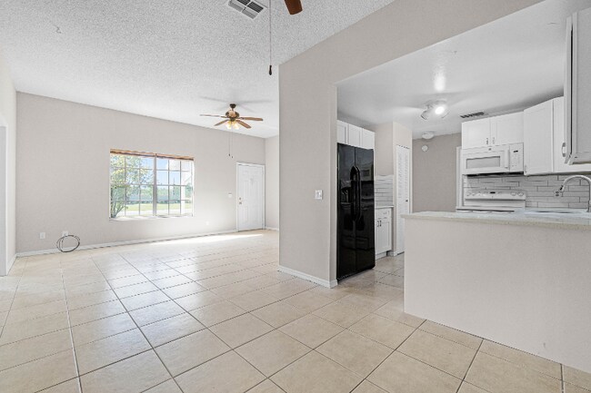 Building Photo - 4751 Deer Run Rd