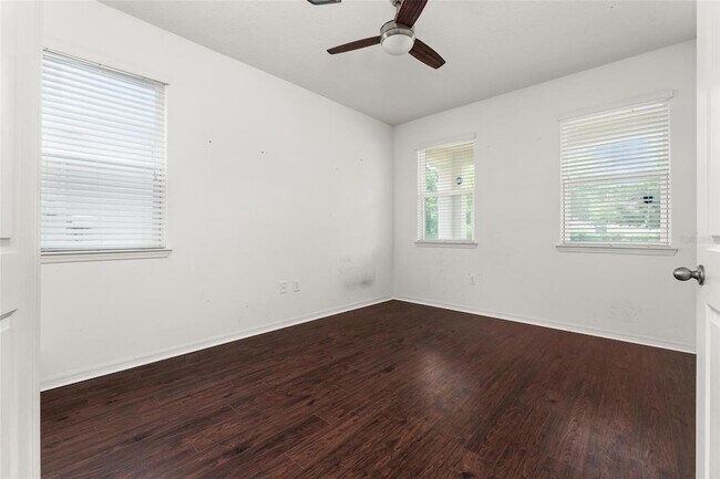 Foto del edificio - 11472 Wakeworth St