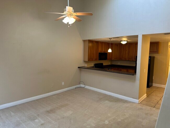 Foto del edificio - 3356 Sugar Berry Way