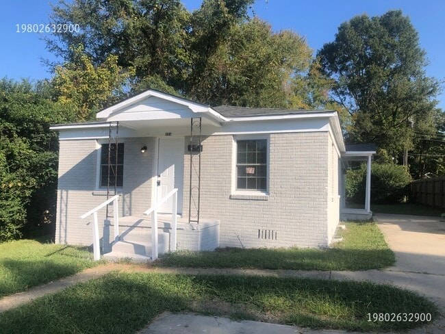 Photo - 924 Holland Ave House