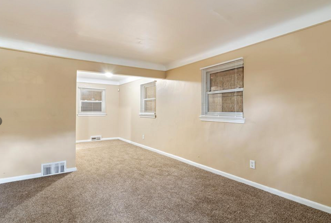 Foto del edificio - 15391 Appoline St