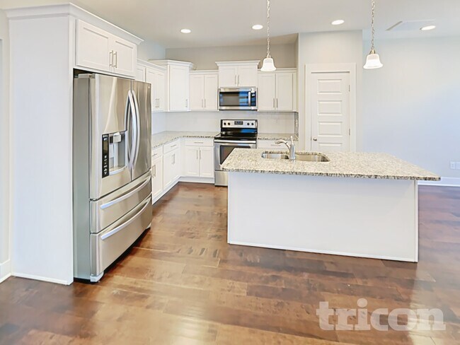 Building Photo - 1326 Sula Dr