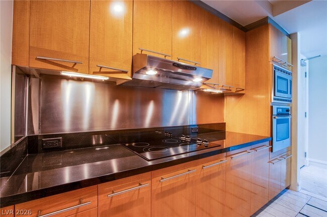 Foto del edificio - 2700 S Las Vegas Blvd