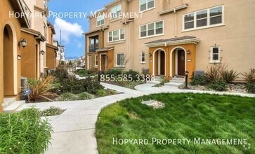 Building Photo - 215 Siderno Ct