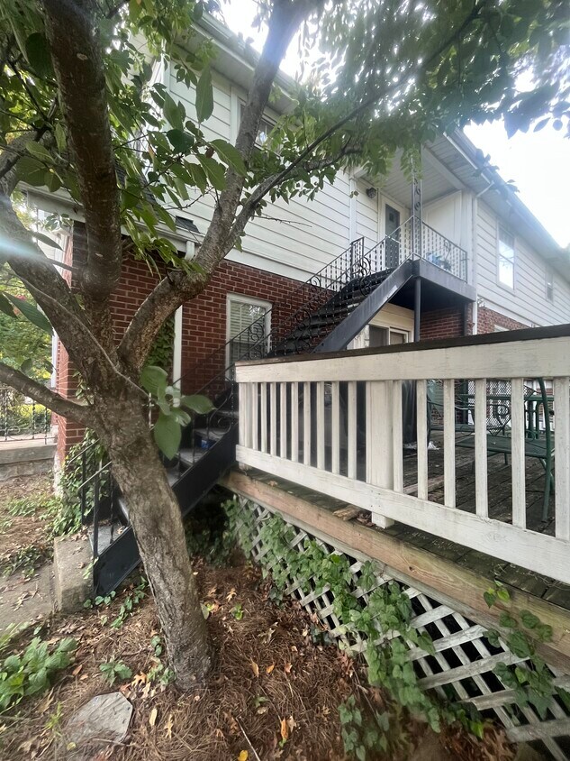 2912 Simmons Ave Unit B, Nashville, TN 37211 Apartments in Nashville