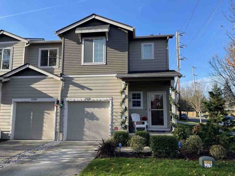 17201 SW 119th Pl, King City, OR 97224 Townhome Rentals in King City