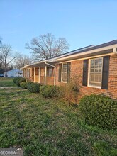 Building Photo - 2001 Flannery St SW